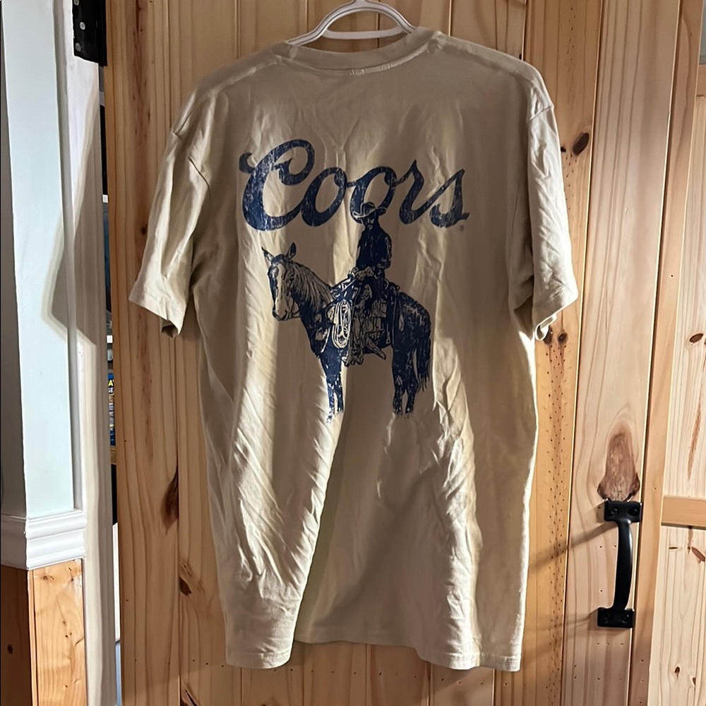 COORS 🍺 Banquet T 🐎